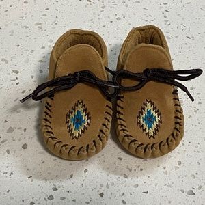 DBL Barrel Kid’s Moccasins